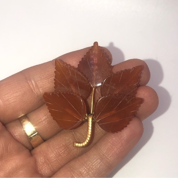 Vtg Kaliningrad Amber Gold Filled Leaves Brooch 2” - Picture 5 of 7